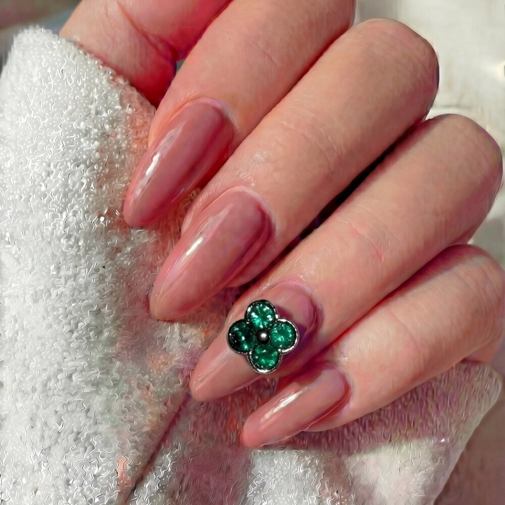 Clover nail decals